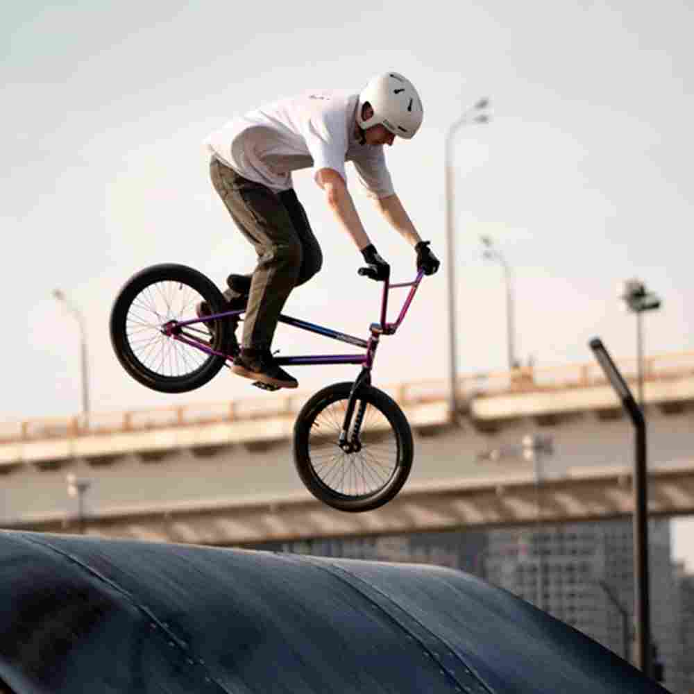 Надувная подушка-склон «AirSlope» для байк-трюков и прыжков, 7×4×2,5 м