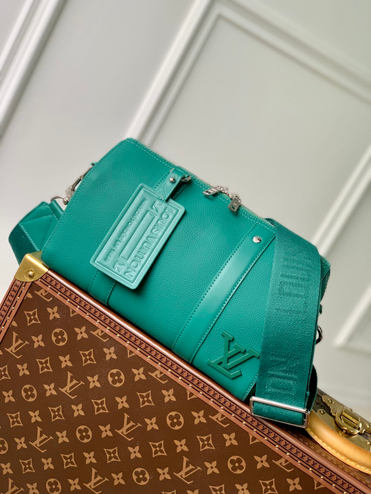 Louis Vuitton City Keepall 27 cm