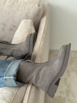 Ботинки из натуральной замши