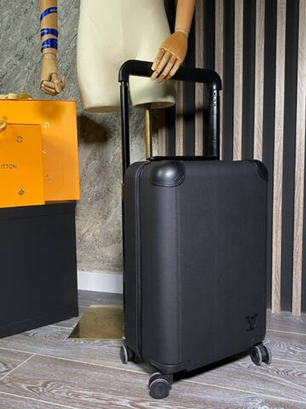 Чемодан Louis Vuitton