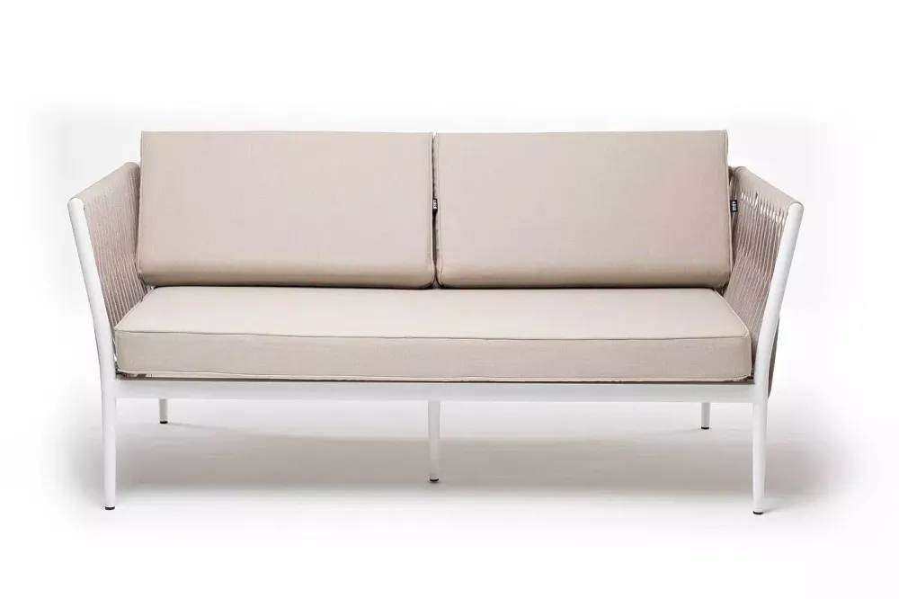"Касабланка" диван 2-местный плетеный из роупа, каркас алюминий белый муар, роуп бежевый 20мм, ткань бежевая 15052