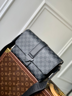 Louis Vuitton S-Cape Messenger Bag