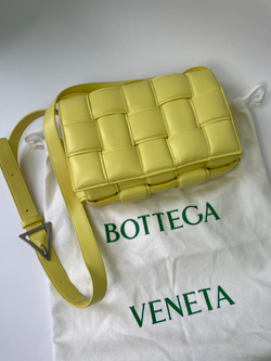 Сумка Bottega Veneta Padded Cassette