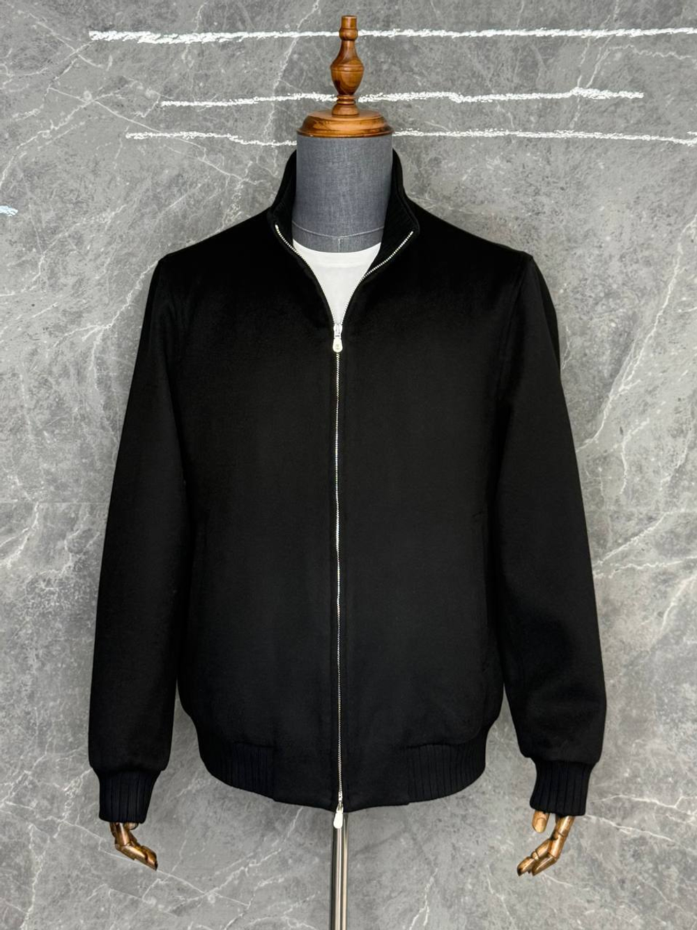 Кашемировый бомбер Brunello Cucinelli