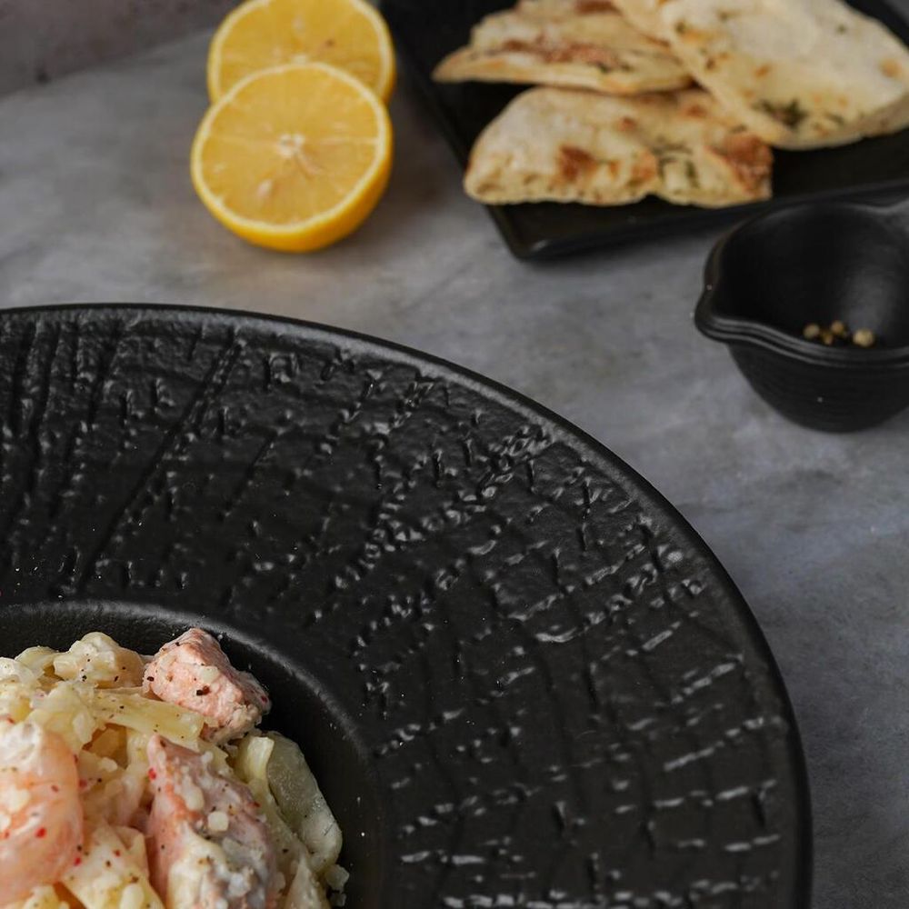 Тарелка глубокая 250 мл d27 см h6,3 см для пасты, для супа Black Raw Wood P.L. Proff Cuisine [4]