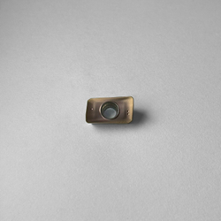 APMT1135PDER FE2330Y  Пластина фрезерная