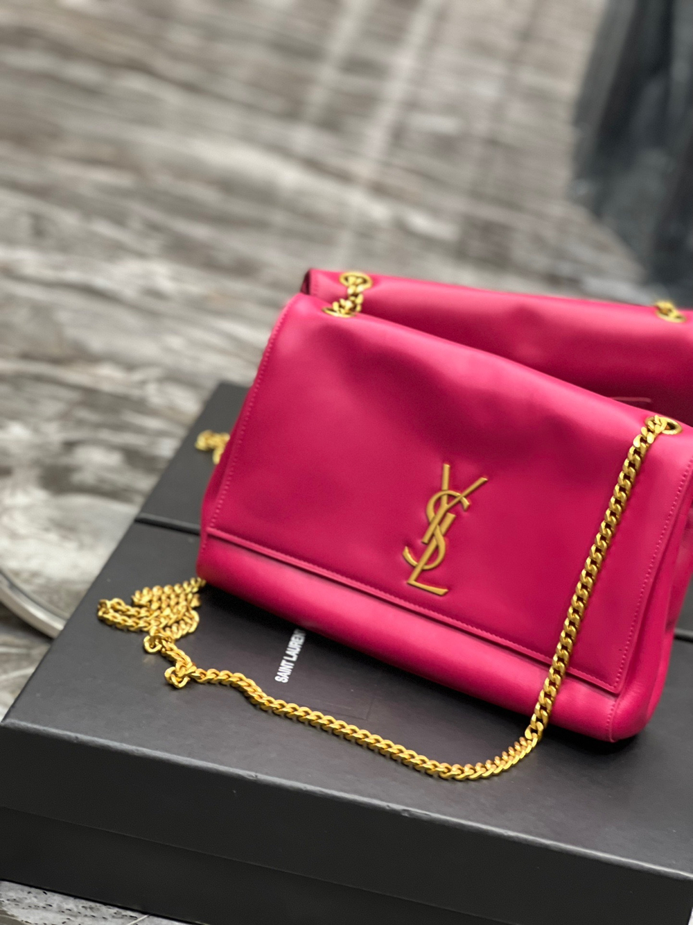 Saint Laurent Kate Medium Reversible Chain Bag 28 cm