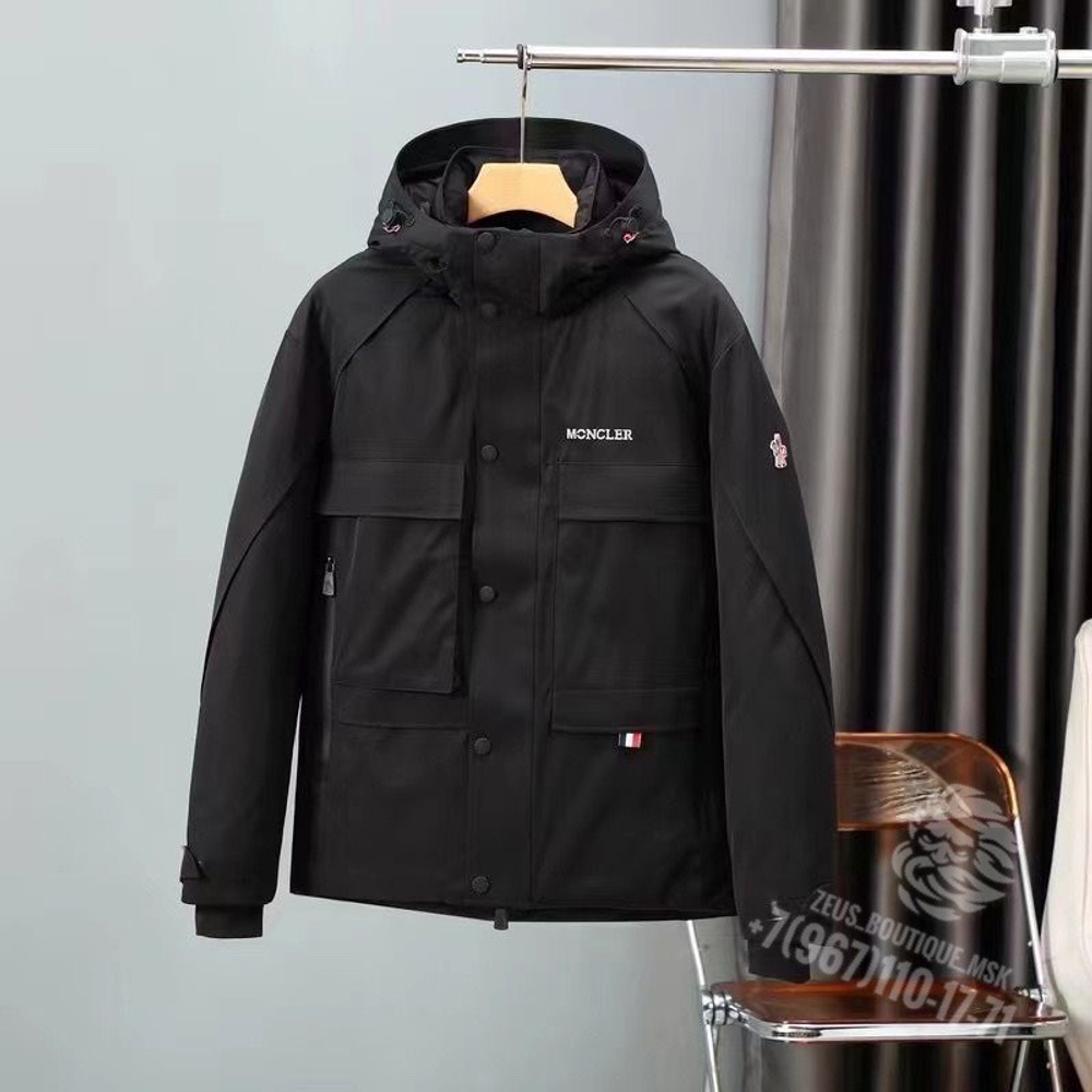 Пуховик Moncler