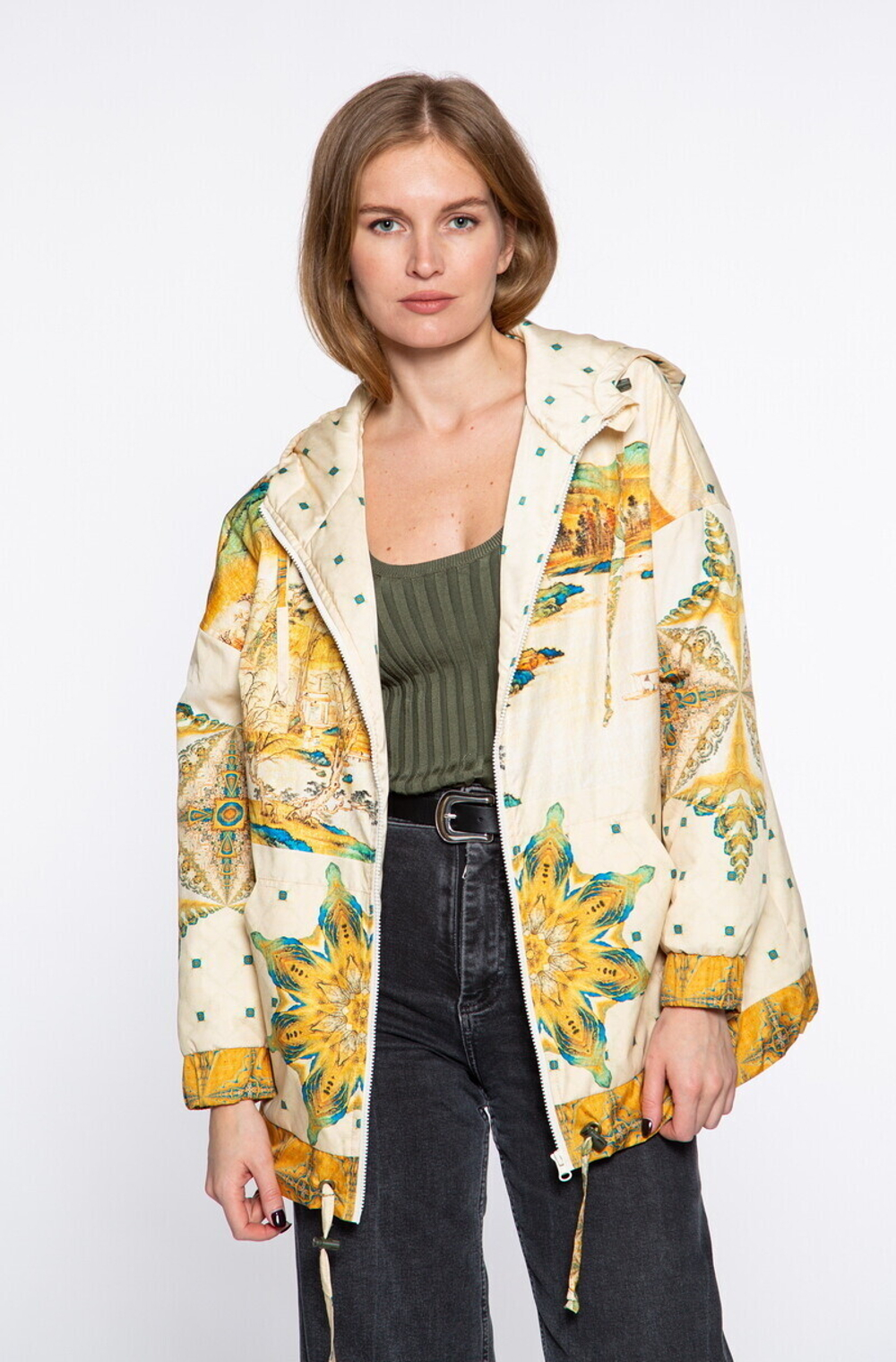 Куртка "Вода и Горы", по мотивам пейзажа китайского художника Гун Сианя