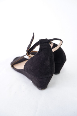 Туфли Bodyflirt лаконичные 39 размер