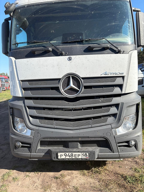 Mercedes-Benz ACTROS 4x2 Седельный тягач 1848 (Дизельный, 12,8 л, 476 л.с., АТ)