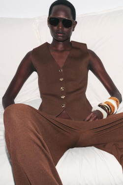 ZARA ОДНОТОННЫЙ ТРИКОТАЖНЫЙ ЖИЛЕТ, СВЕТЛО-КОРИЧНЕВЫЙ