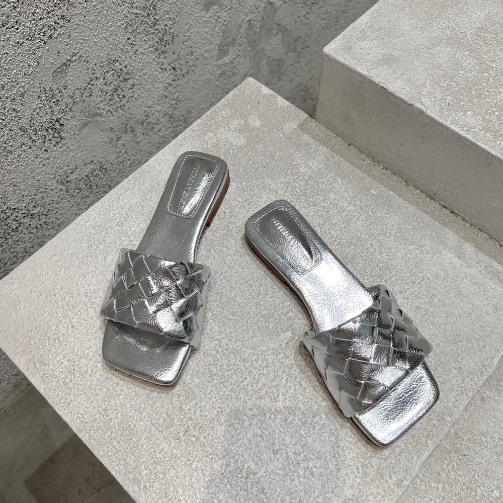 Bottega Veneta Parco Flat Mule