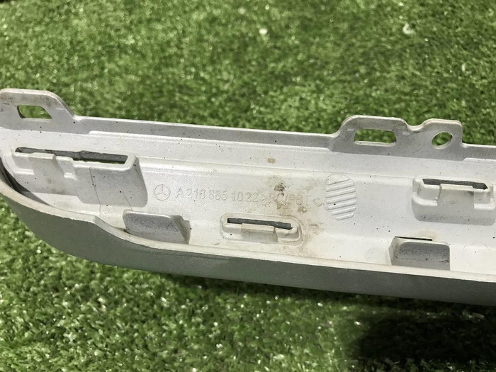 Накладка решетки радиатора Mercedes CLS W218 C218 (2014-2017)