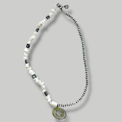 Ожерелье. Геометрия событий. Лунный камень