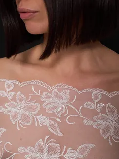 05-174 Вышивка пайетками на неэл. сетке 22 см, белый 001