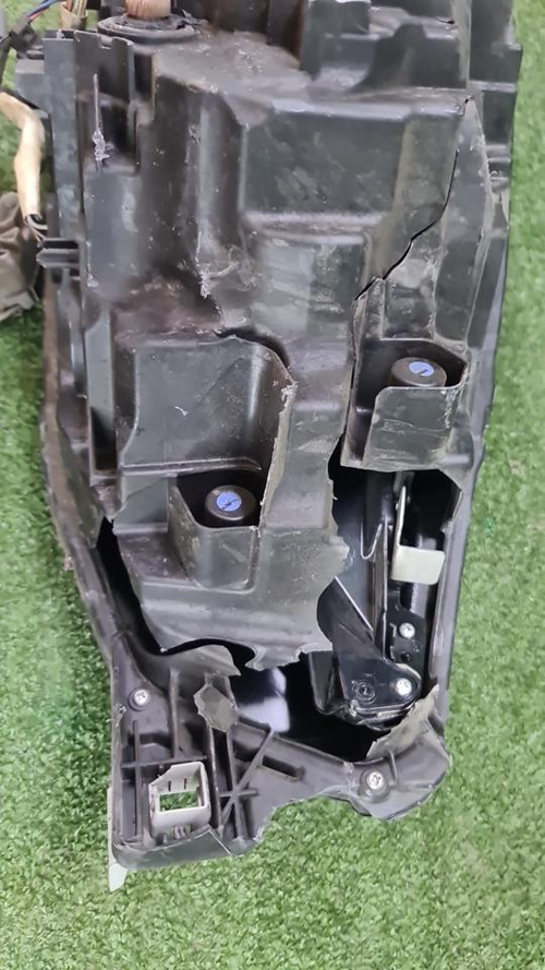 Битая Фара левая Mazda 6 GJ (2018-н.в.) LED