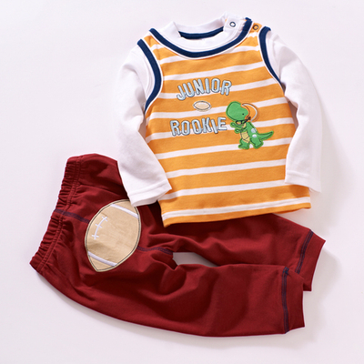 Комплект из лонгслива в полоску и брюк с аппликацией