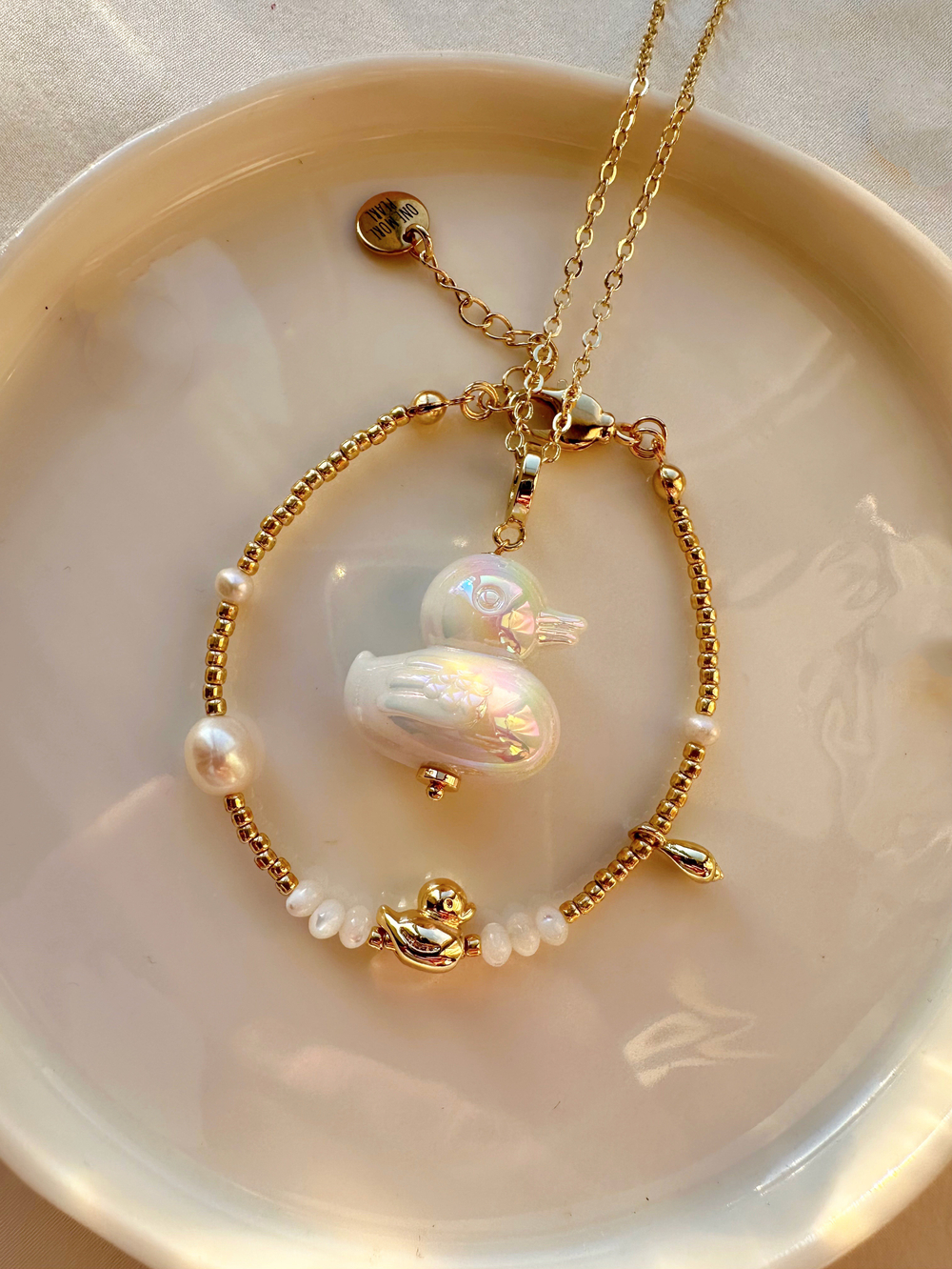 Браслет Уточка с жемчугом и перламутром