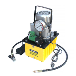 Насос маслянный гидравлический, поршневой с электроприводом Car-Tool CT-E630