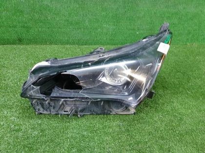 Битая Фара левая Lexus NX 1 (2017-2021) LED