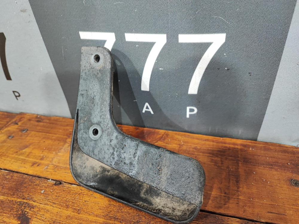 Брызговик задний правый Hyundai Creta 1 (GS) 16-21 Б/У Оригинал 86842M0100