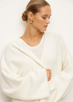 Пальто вязаное AMARA, молочный