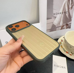 Чехол для iPhone Rimowa