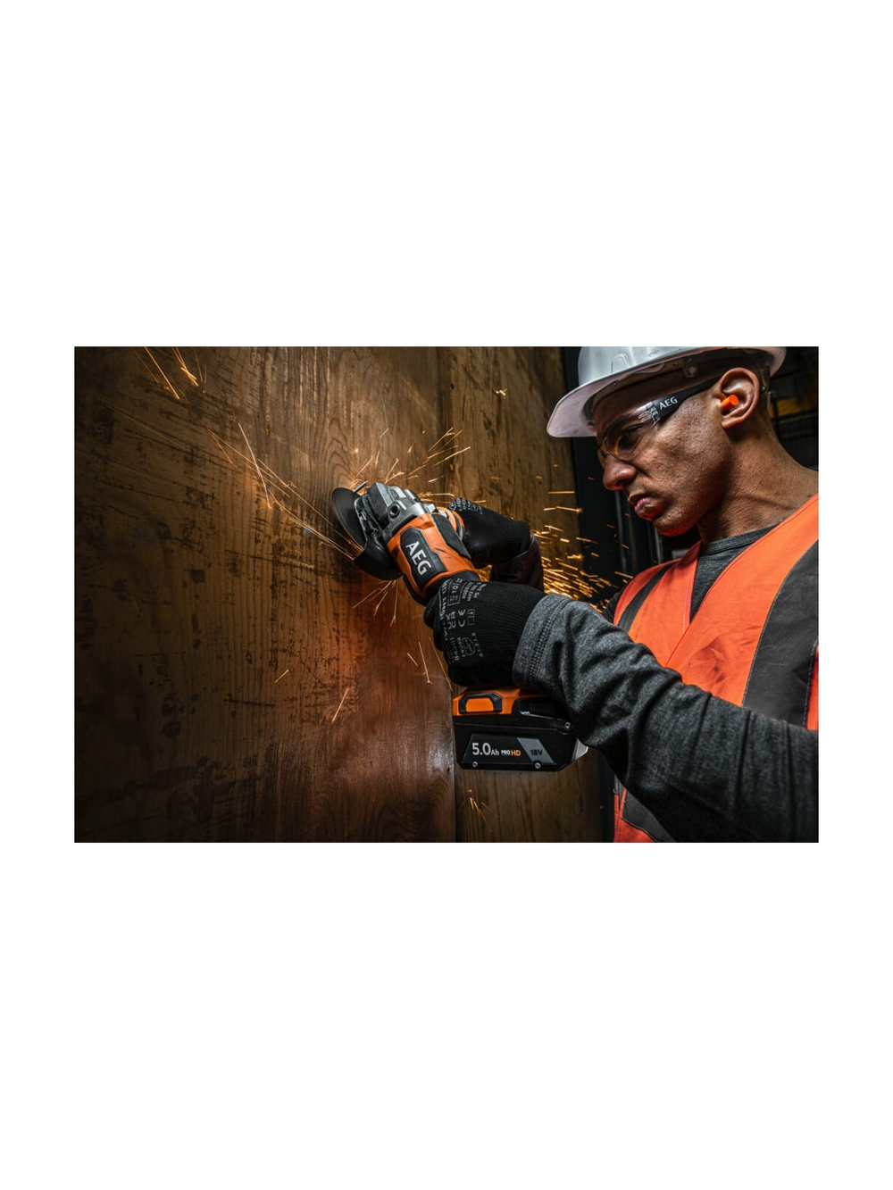 Углошлифмашина AEG BEWS18-125BLPX2-502C 125 мм, 18В 4935480858