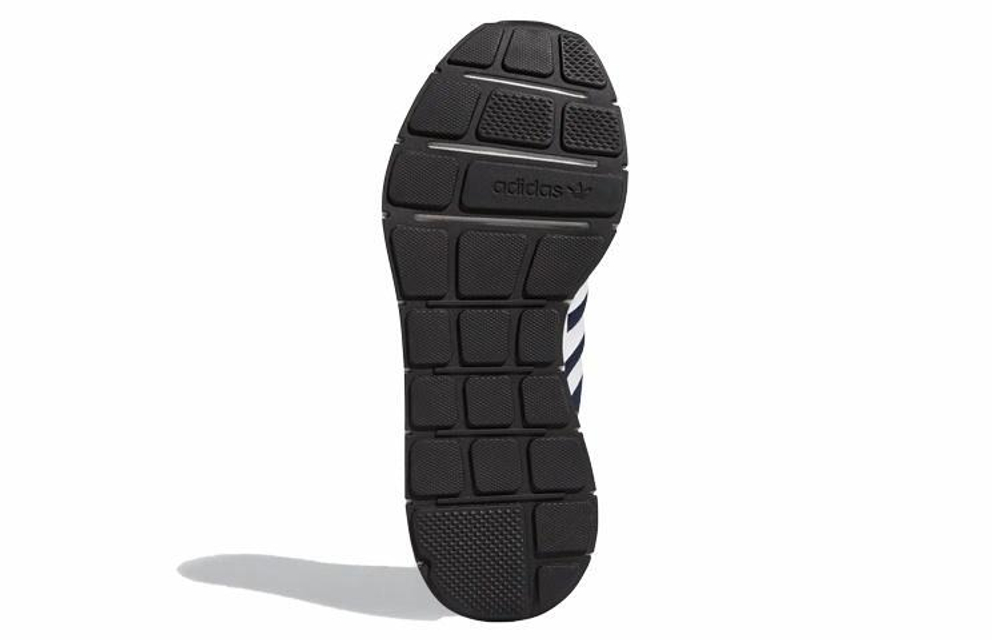 Кроссовки Adidas Originals Swift Run X