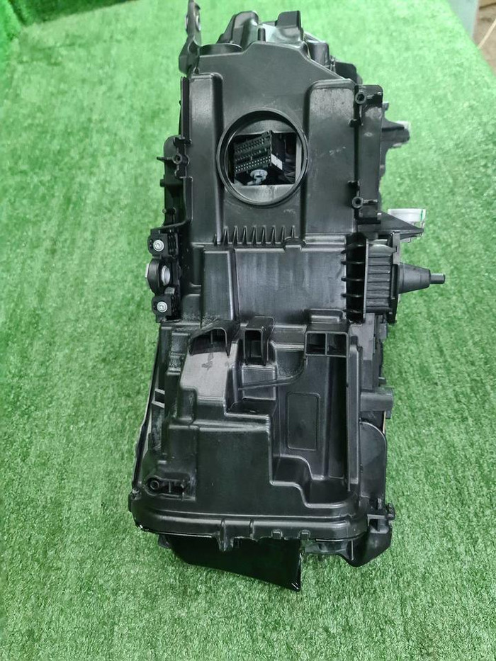 Фара правая BMW 7er G11 G12 (2019-2022) Laser
