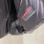 Безрукавка Prada
