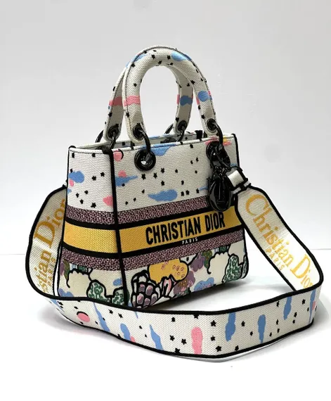 Женская сумка Dior Lady D-lite, модель среднего формата белый