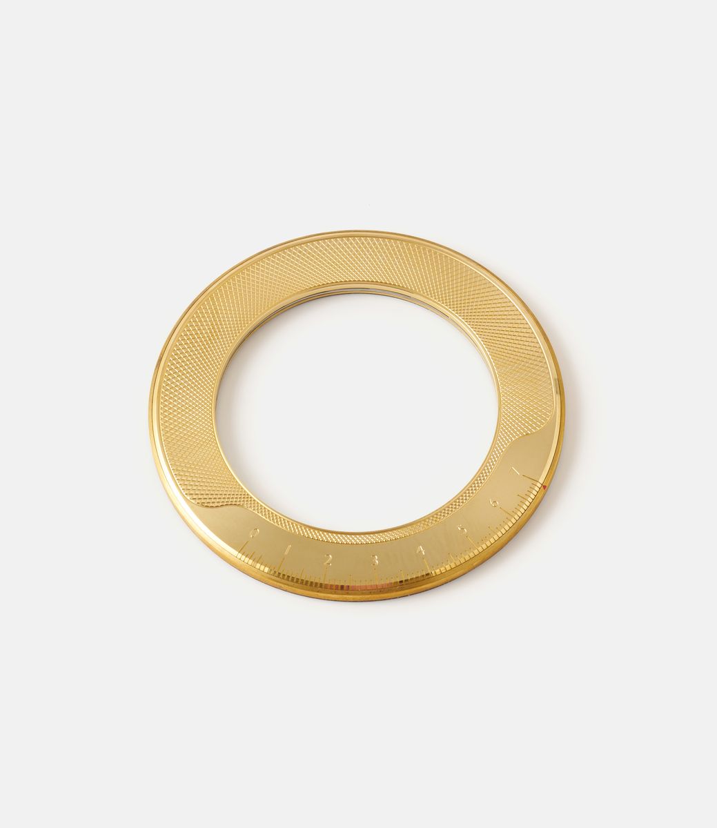 Makers Cabinet Iris — апертурный циркуль из латуни