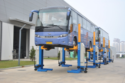 FC75W-4 Комплект беспроводных подкатных колонн для грузовых автомобилей, г/п 7.5 т.  (4шт)