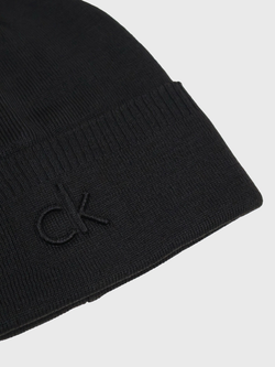 Шапка Calvin Klein Embossed Logo Beanie Black