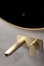 Boheme Смеситель для умывальника из стены SPECTRE Matt Gold