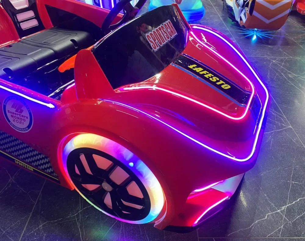 Прокатный аттракцион «Двухместный Спорткар» Электромобиль