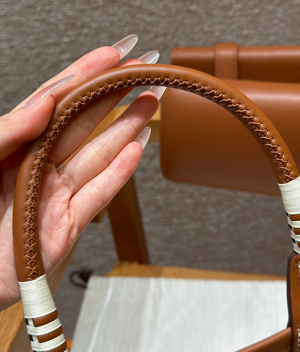 Hermes Steeple 28 cm