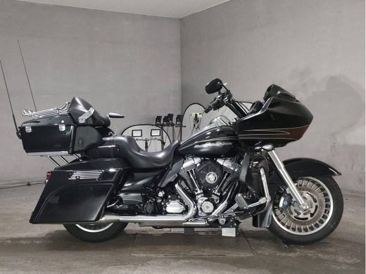 Harley-Davidson Road Glide FLTRU 1690	 2010