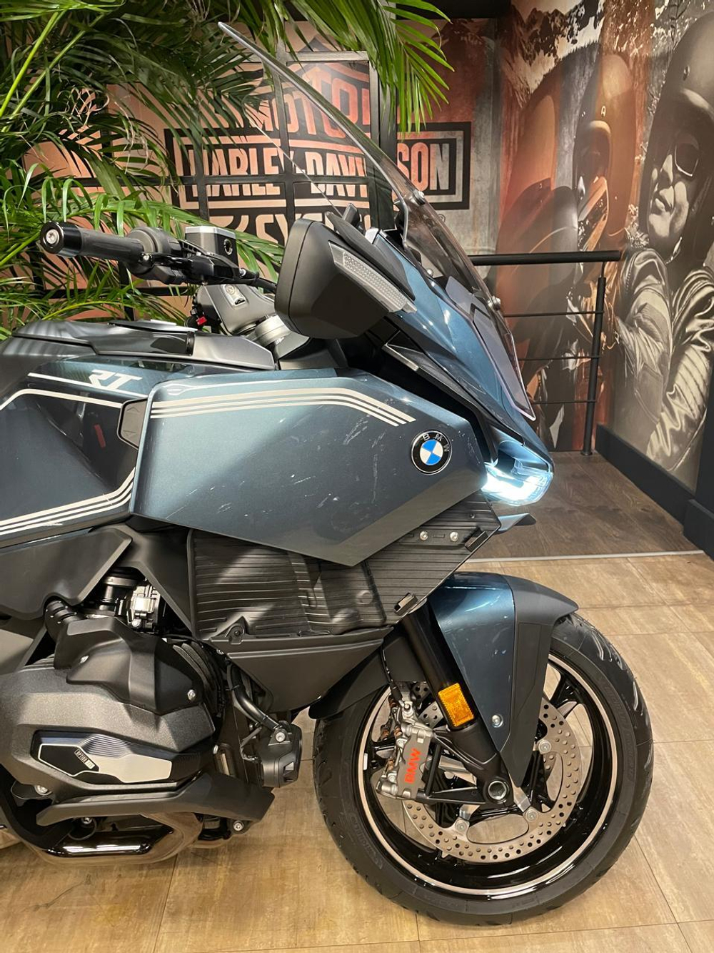BMW R 1300 RT, 2025