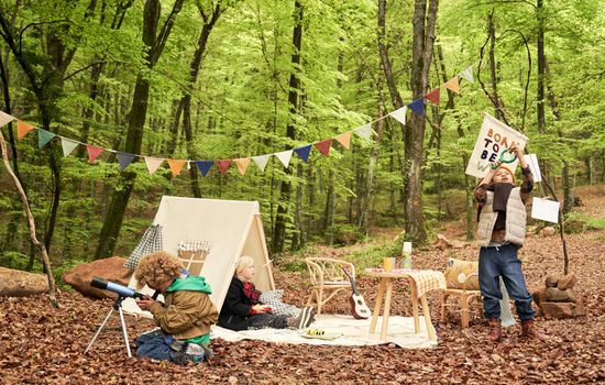 Zelda Гобелен из белого хлопка с разноцветными вышитыми буквами 40 x 50 см