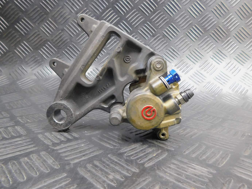 Суппорт заднего тормоза BMW F650 1996