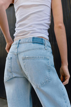 ZARA УКОРОЧЕННЫЕ ДЖИНСЫ Z1975 СО СРЕДНЕЙ ПОСАДКОЙ, ГОЛУБОЙ