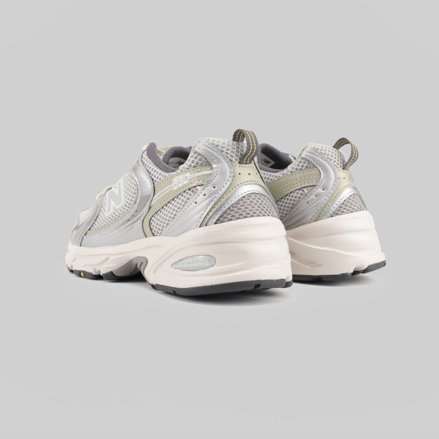 Кроссовки New Balance MR530KMW артикул:MR530KMW - купить в магазине Дайс