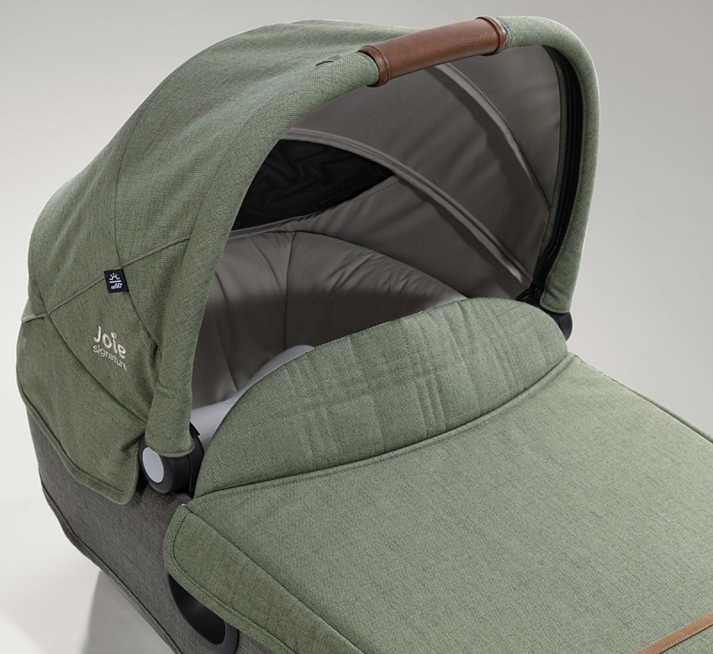 Автокресло Joie Calmi с Базой Joie I-Base Encore Pine