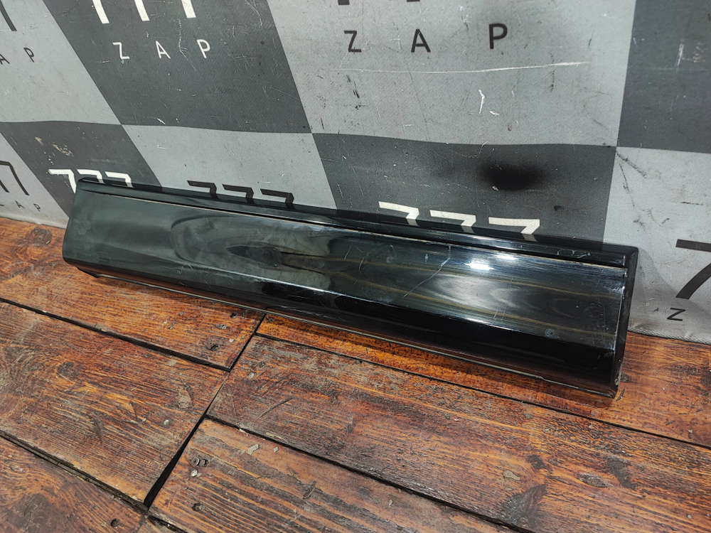 Накладка двери задней правой Mazda CX-5 2 (KF) 21-нв Б/У Оригинал KPG151RC1