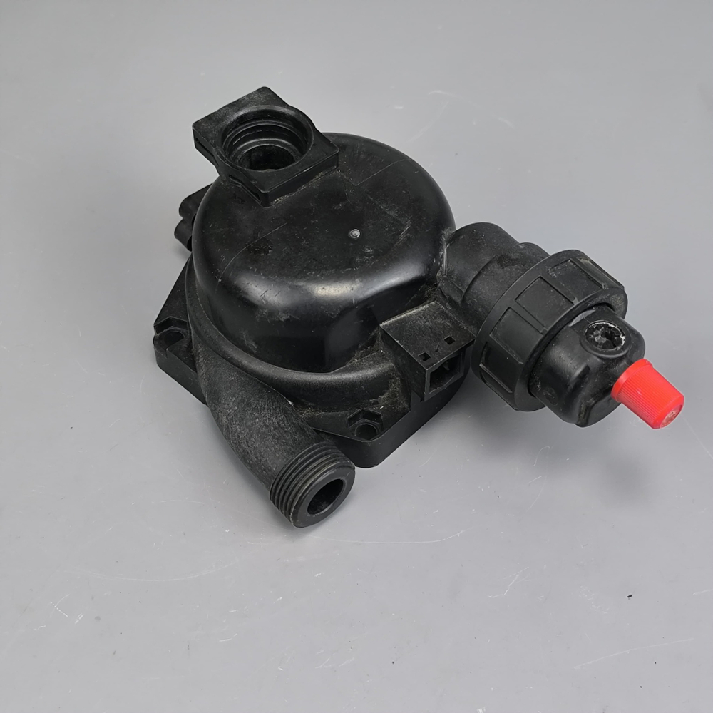 Б/У крышка (улитка) насоса для котлов NAVIEN Deluxe, Deluxe Plus, Atmo, Smart Tok, Prime, Ace арт. 30001392B