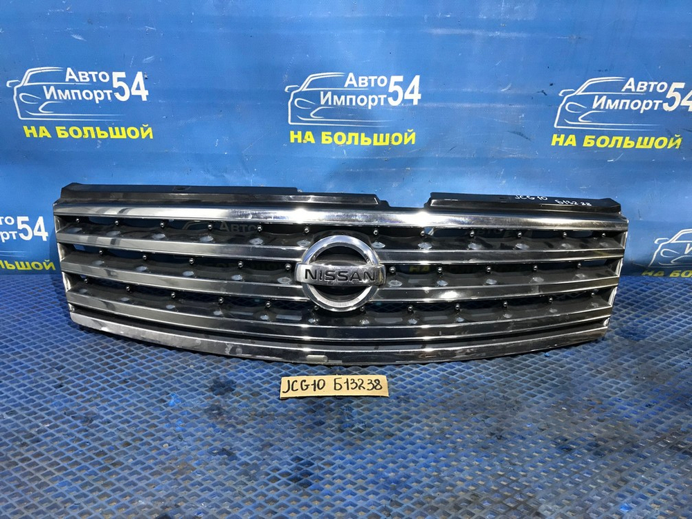 Решетка радиатора NISSAN FUGA 2004-2007