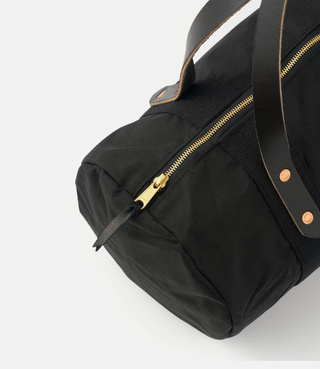 Joshu+Vela Duffle in Nylon Small Black — сумка из нейлона